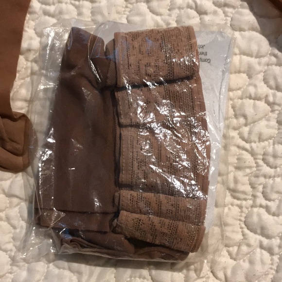 Beige/ tan Thigh Open toe with lace band - Picture 3 of 4